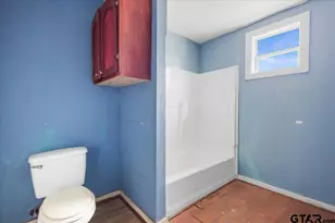 1521 N Haynie Ave, Tyler, TX 75702 - Photo 26