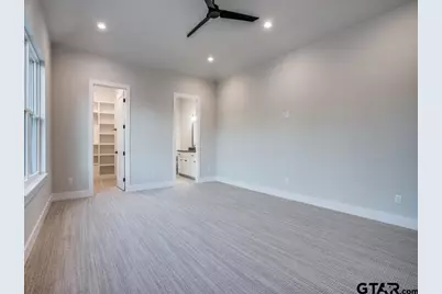 2424 Bellview, Tyler, TX 75709 - Photo 32