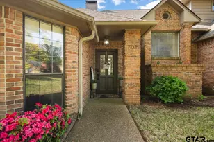 702 Cedar Creek Dr, Tyler, TX 75703 - Photo 4