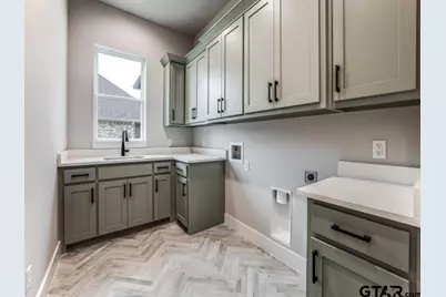 4585 Cascades Blvd, Tyler, TX 75709 - Photo 22