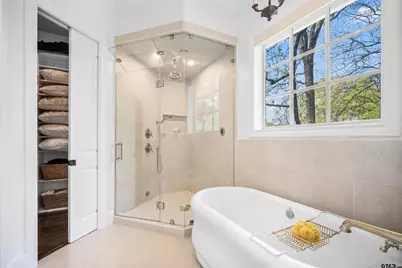 2015 Stonegate Valley Dr, Tyler, TX 75703 - Photo 22