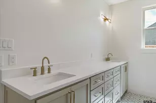 7146 Holly Square Ct, Tyler, TX 75703 - Photo 18