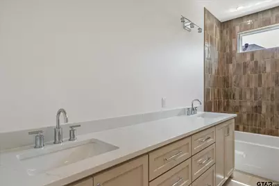 7146 Holly Square Ct., Tyler, TX 75703 - Photo 24