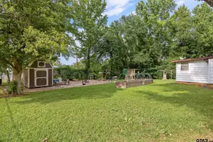 803 W Noble, Troup, TX 75789 - Photo 22