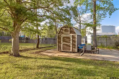 803 W Noble, Troup, TX 75789 - Photo 22