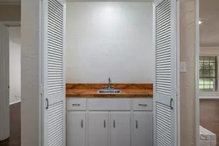 519 Sunnyside Dr, Chandler, TX 75758 - Photo 22