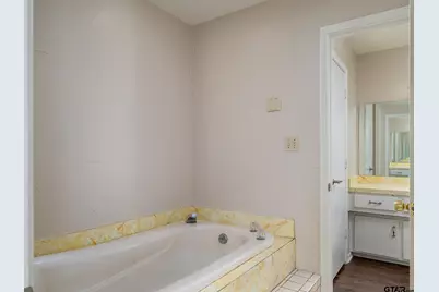 519 Sunnyside Dr, Chandler, TX 75758 - Photo 20