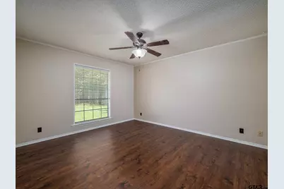 519 Sunnyside Dr, Chandler, TX 75758 - Photo 28