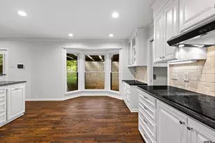 7 Lindsey Ln, Longview, TX 75601 - Photo 16