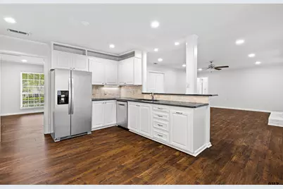 7 Lindsey Lane, Longview, TX 75601 - Photo 14