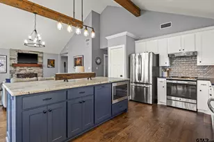 601 W Eagle Point Dr, Mt Vernon, TX 75457 - Photo 8