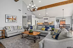 601 W Eagle Point Dr, Mt Vernon, TX 75457 - Photo 12