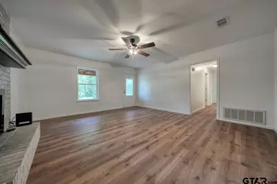 210 Canyon Dr, Hideaway, TX 75771 - Photo 6