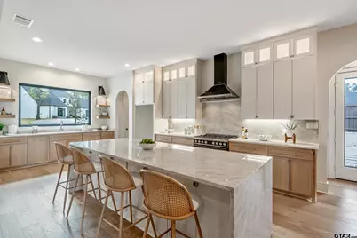 1409 Canopy Cove Ct, Tyler, TX 75703 - Photo 10