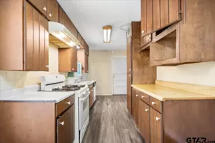 3305 Florence St, Kilgore, TX 75662 - Photo 12