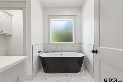 15837 Stillwaters, Lindale, TX 75771 - Photo 8