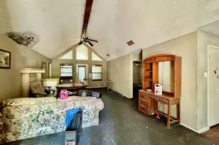 326 Blue Water Ln, Holly Lake Ranch, TX 75765 - Photo 6