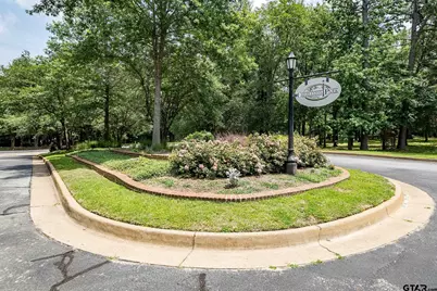 4028 Hanover Place, Tyler, TX 75701 - Photo 2