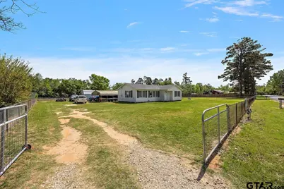 279 Fairview St, Rusk, TX 75785 - Photo 18