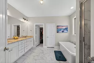 11936 Gillian Ct, Tyler, TX 75703 - Photo 12