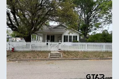 330 W Kilpatrick, Mineola, TX 75773 - Photo 1