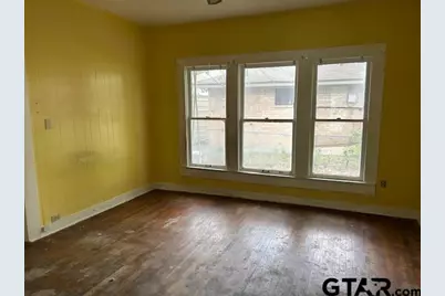 330 W Kilpatrick, Mineola, TX 75773 - Photo 10