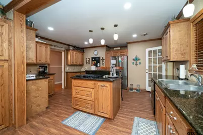 524 Florey, Kilgore, TX 75662 - Photo 10