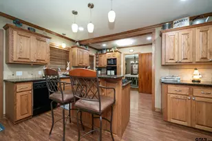 524 Florey, Kilgore, TX 75662 - Photo 14