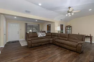 13538 County Rd 4178, Lindale, TX 75771 - Photo 4