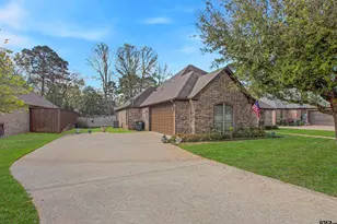 8529 Castleton Way, Tyler, TX 75703 - Photo 2