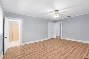 514 W Main St, Henderson, TX 75652 - Photo 16