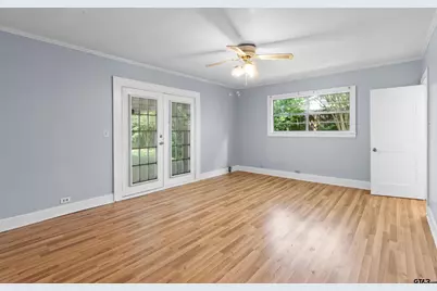 514 W Main St, Henderson, TX 75652 - Photo 14