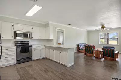 21743 South Shore Dr, Chandler, TX 75758 - Photo 12