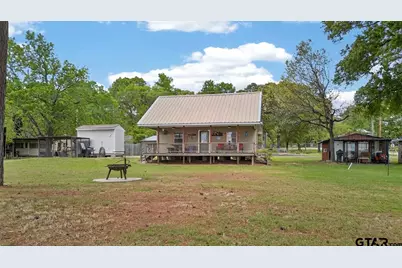 22168 Sportsman's Dr, Chandler, TX 75758 - Photo 1