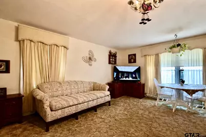 203 Yates Street, Mt Vernon, TX 75457 - Photo 2