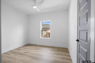 228 S Fenton Ave, Tyler, TX 75702 - Photo 20