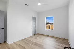 228 S Fenton Ave, Tyler, TX 75702 - Photo 34