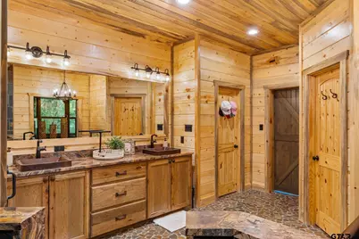 1625 Canadian Dr, Scroggins, TX 75480 - Photo 16