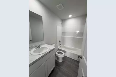 211 Blue Bird Ln, Mineola, TX 75773 - Photo 12