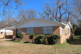 2022 Boldt, Tyler, TX 75701 - Photo 2