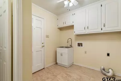 5701 Regents Row, Tyler, TX 75703 - Photo 16