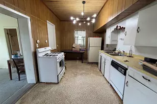 609 Walnut St, Mineola, TX 75773 - Photo 14