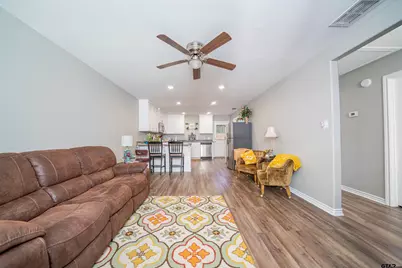 105 Francis St, Hawkins, TX 75765 - Photo 2