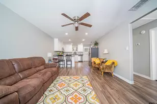 105 Francis St, Hawkins, TX 75765 - Photo 2