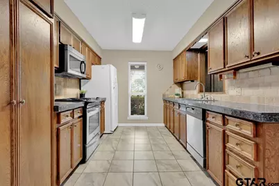 216 Treetop Lane, Hideaway, TX 75771 - Photo 12