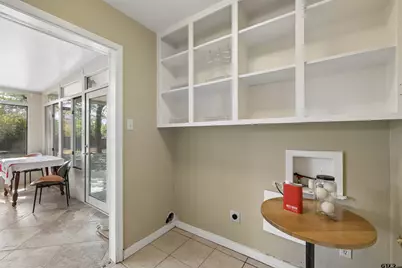 1609 Montrose, Tyler, TX 75701 - Photo 14