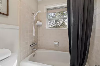 1609 Montrose, Tyler, TX 75701 - Photo 24