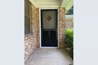 606 S Boyd St, Lindale, TX 75771 - Photo 2