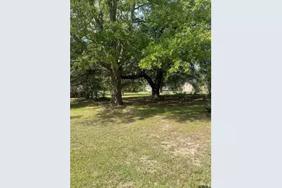 606 S Boyd St, Lindale, TX 75771 - Photo 18