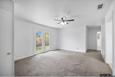 1602 W Duval Street, Troup, TX 75789 - Photo 18